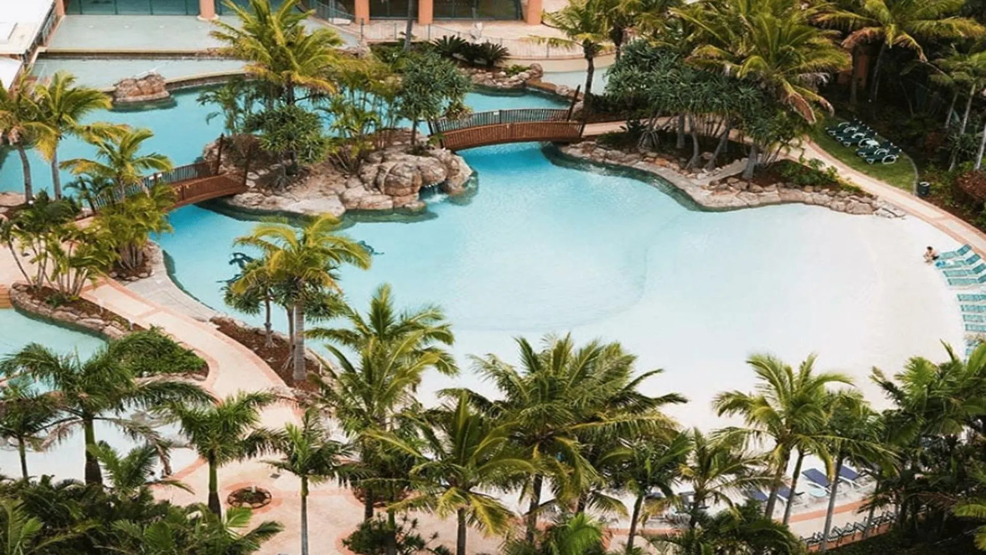 Crown Towers Deluxe 3 Bedroom Apartment - Coasthm Gold Coast